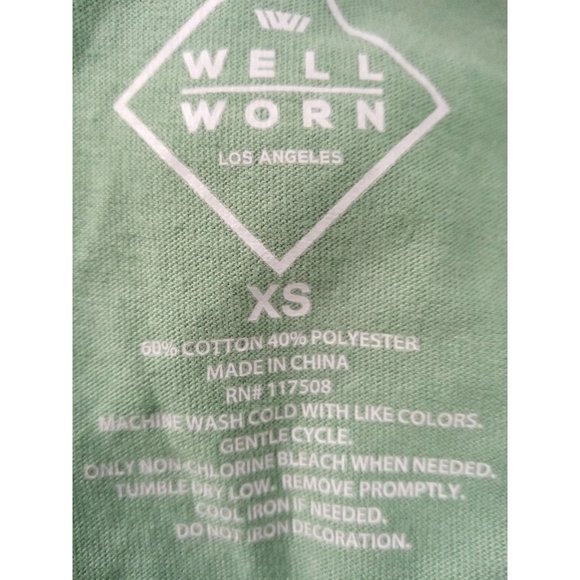 Latino Heritage Month Women's XS Landscape Artwork Short Sleeve Green T-Shirt - Picture 6 of 6